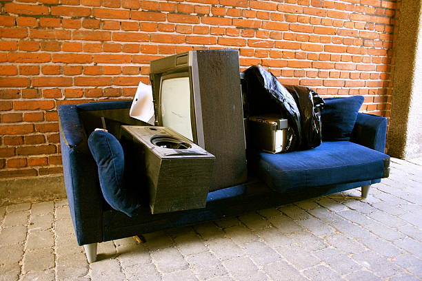 Best Estate Cleanout Services  in Basehor, KS